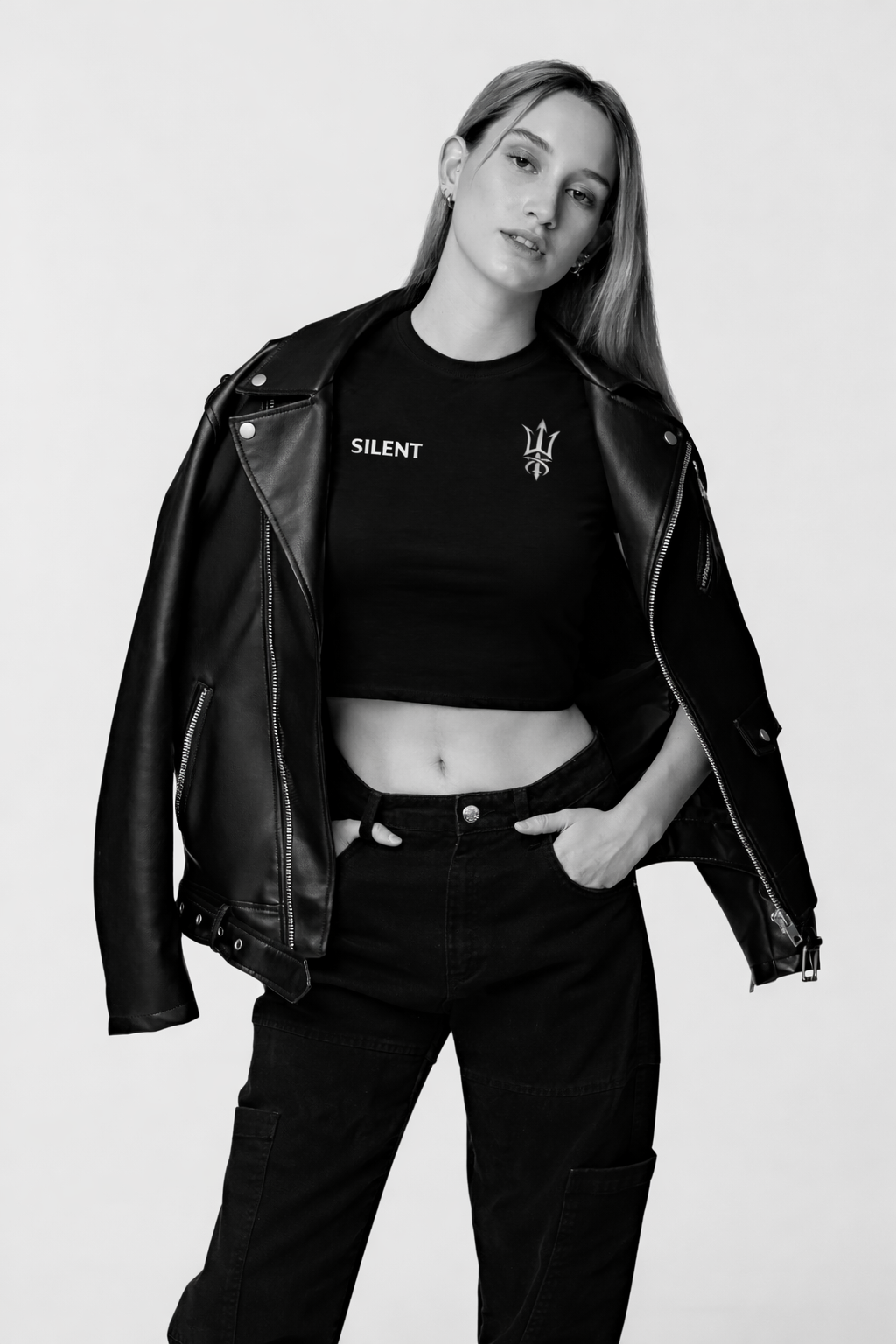 Urban Vibe - QUIET -  Crop Top